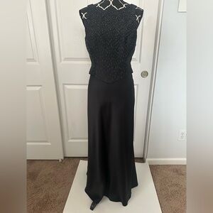 Elegant Black Evening Gown